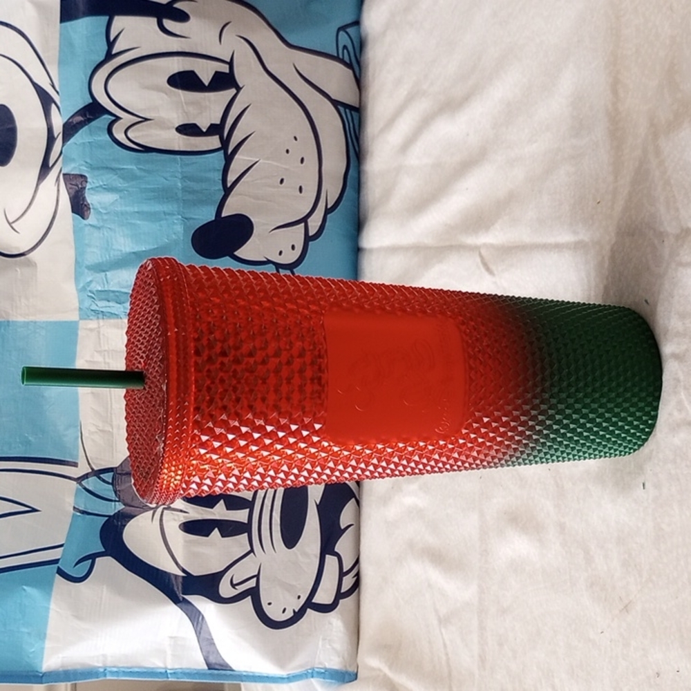 Disney World x Starbucks Holiday tumbler